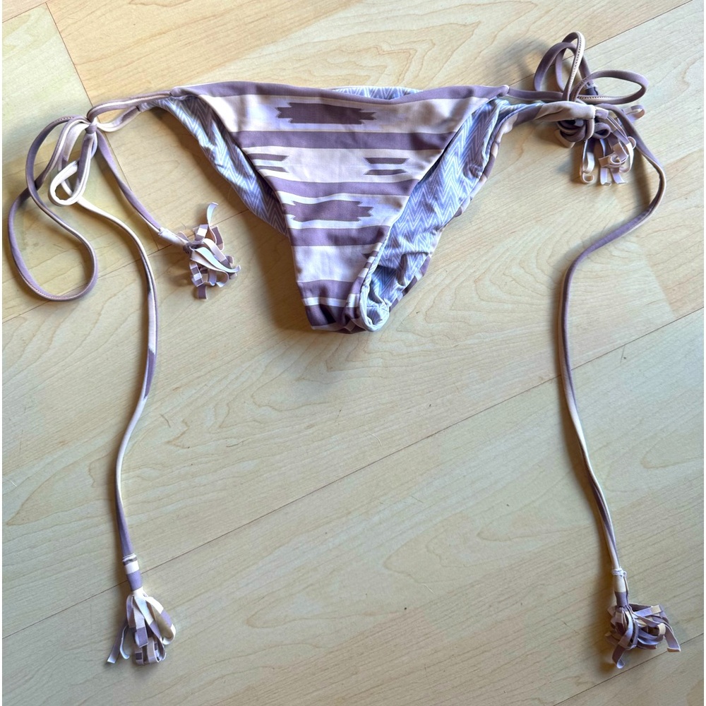 Acacia Aztec Bottom with Tassel RARE size M